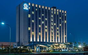 Enso Hotel Cikarang